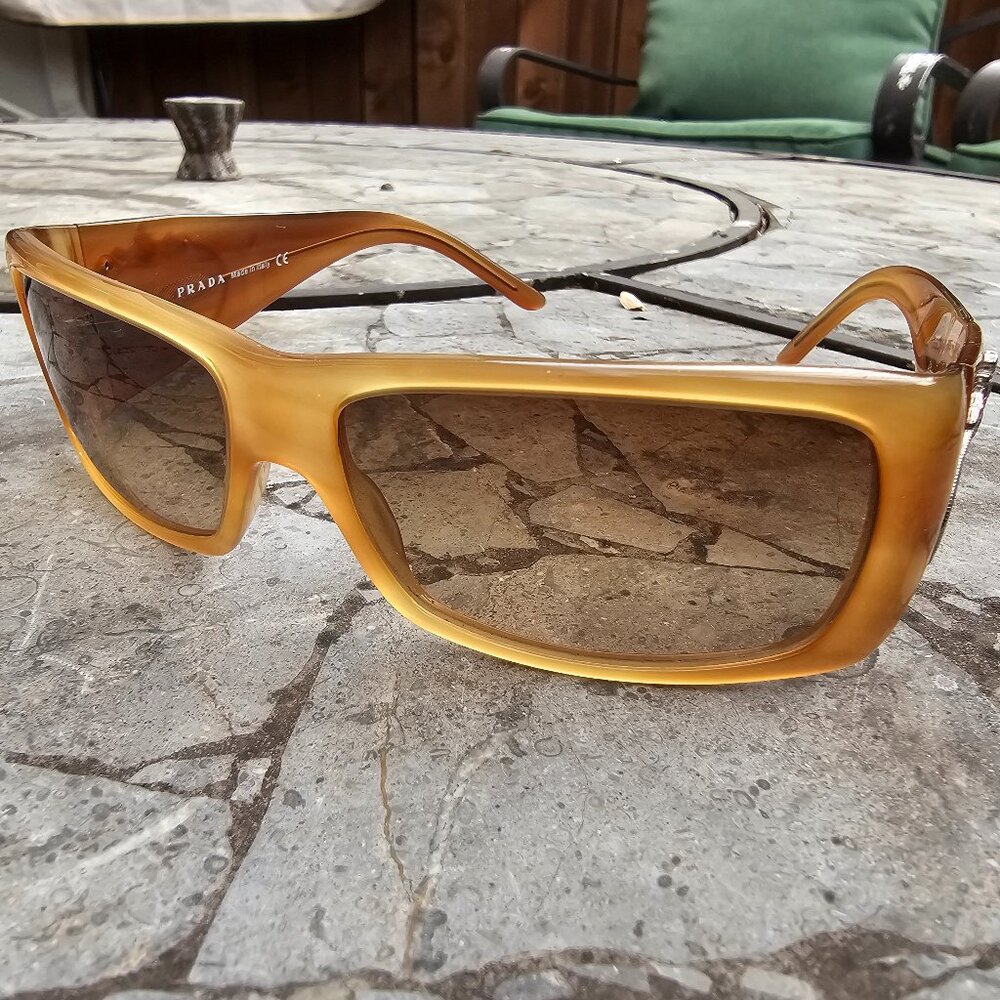 RARE Prada Milano SPR10H Sunglasses for Women